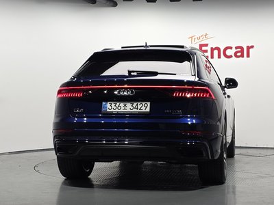2023 AUDI Q8 照片 4