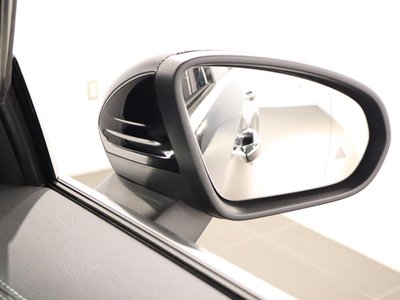 2026 Mercedes-BENZ A-CLASS 缩略图 39