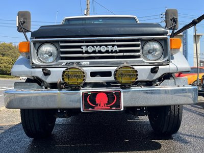TOYOTA LAND CRUISER 70 - 3