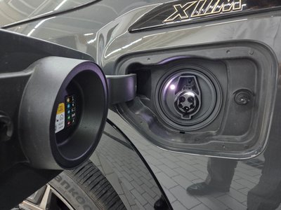 2024 BMW XM 缩略图 17