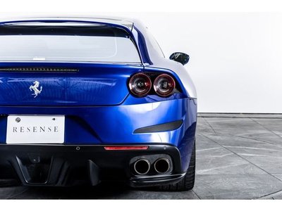2019 Ferrari GTC4 LUSSO thumbnail 28