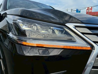 LEXUS LX - 8
