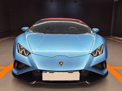 LAMBORGHINI HURACAN