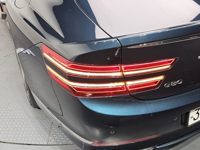 GENESIS G80 (RG3) - 10