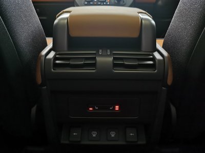 صورة مصغرة 14 لـ 2022 LAND Rover DEFENDER