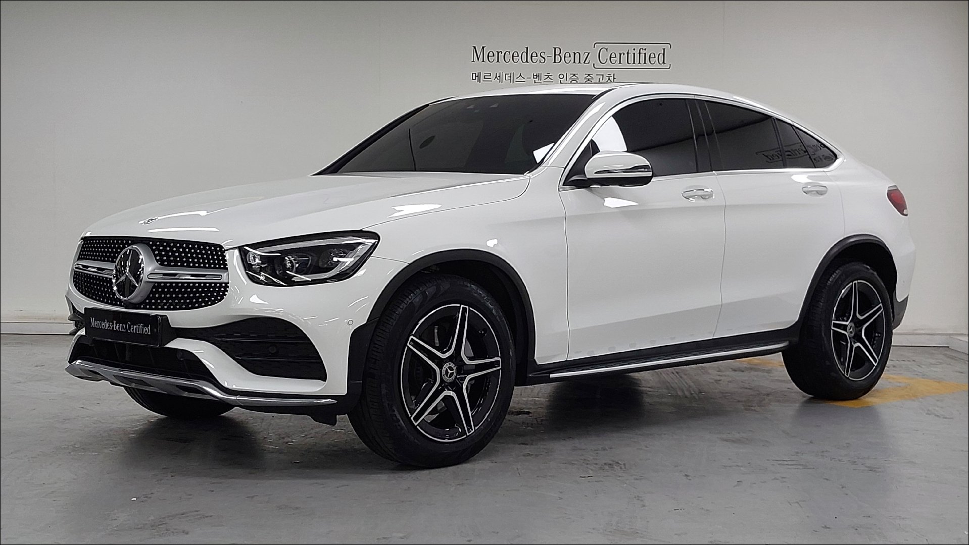 MERCEDES-BENZ GLC - View 1