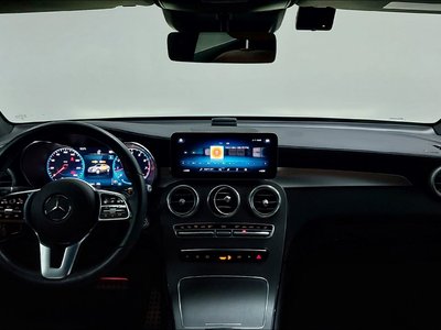 MERCEDES-BENZ GLC - 5