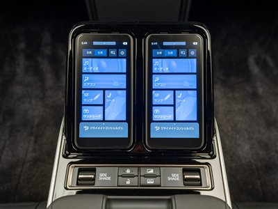 2024 Lexus LM — миниатюра 43