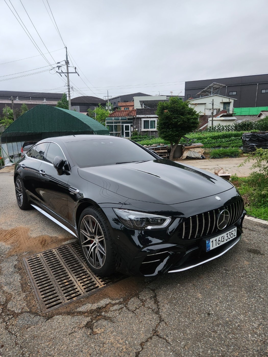 MERCEDES-BENZ GT AMG - View 1