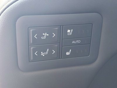 2025 Toyota ALPHARD — миниатюра 64
