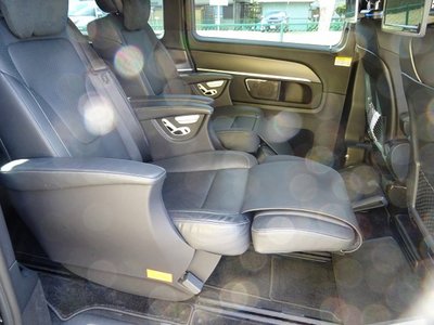 MERCEDES-BENZ V-CLASS - 9