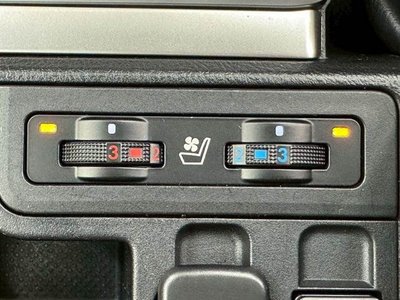 TOYOTA LAND CRUISER - 9