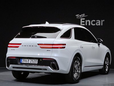 2023 Genesis GV70 photo 5