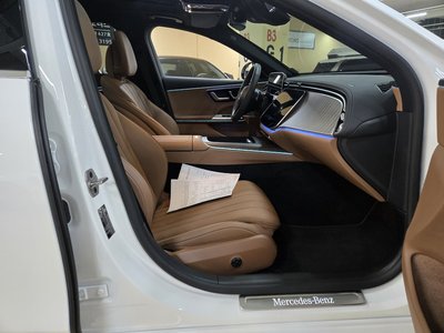 MERCEDES-BENZ E-CLASS - 5