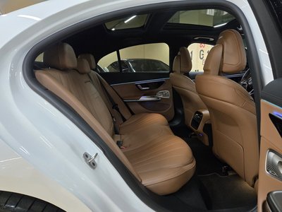 MERCEDES-BENZ E-CLASS - 6