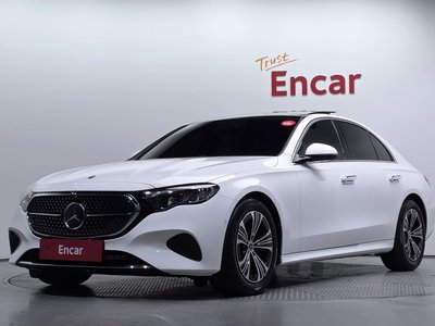 MERCEDES-BENZ E-CLASS - 1