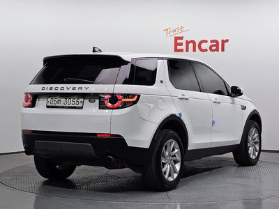 LAND ROVER DISCOVERY SPORT - 3