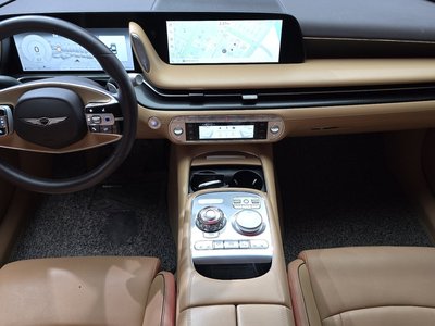 صورة 5 لـ 2022 Genesis G90 (RS4)