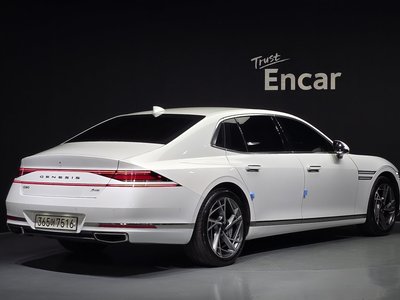 صورة 3 لـ 2022 Genesis G90 (RS4)