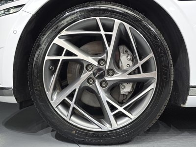 صورة 6 لـ 2022 Genesis G90 (RS4)