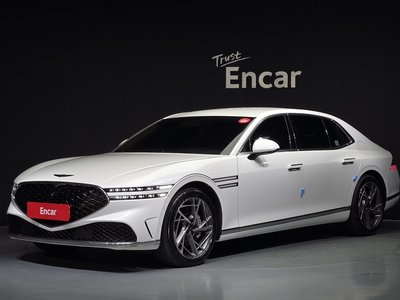 صورة 1 لـ 2022 Genesis G90 (RS4)