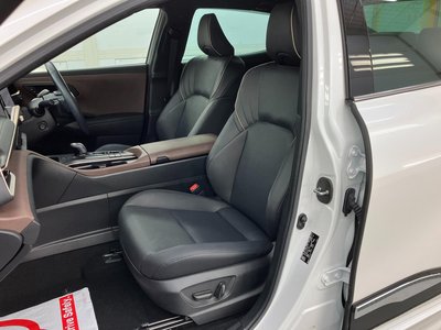 صورة مصغرة 48 لـ 2023 Toyota CROWN CROSSOVER