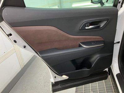 صورة مصغرة 43 لـ 2023 Toyota CROWN CROSSOVER