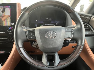 صورة مصغرة 26 لـ 2024 Toyota VELLFIRE