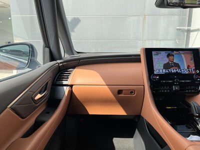 صورة مصغرة 59 لـ 2024 Toyota VELLFIRE