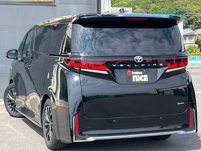 صورة مصغرة 17 لـ 2024 Toyota VELLFIRE