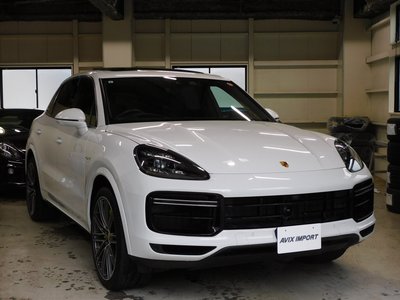 PORSCHE CAYENNE - 3