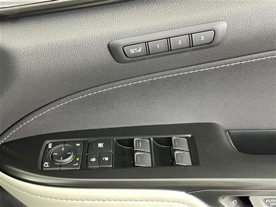 صورة مصغرة 31 لـ 2021 Lexus NX