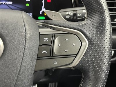 صورة مصغرة 17 لـ 2021 Lexus NX
