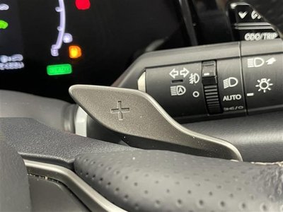 صورة مصغرة 18 لـ 2021 Lexus NX