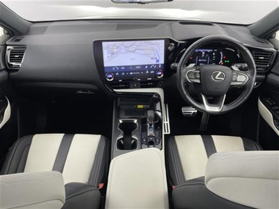 صورة 2 لـ 2021 Lexus NX