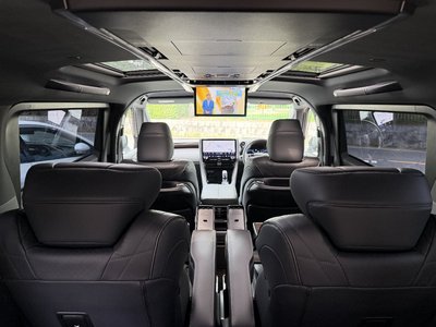 صورة مصغرة 42 لـ 2024 Toyota VELLFIRE