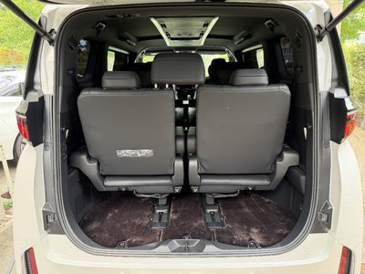 صورة مصغرة 69 لـ 2024 Toyota VELLFIRE