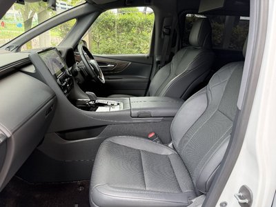 صورة مصغرة 49 لـ 2024 Toyota VELLFIRE
