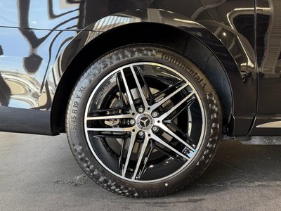 صورة 9 لـ 2026 Mercedes-BENZ V-CLASS
