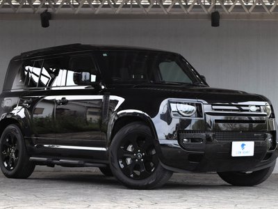 LAND ROVER DEFENDER - 1