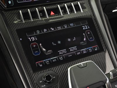 صورة مصغرة 31 لـ 2025 Lamborghini URUS