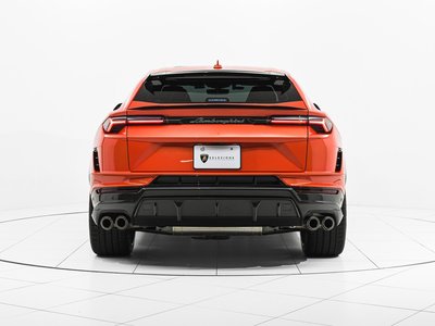 صورة 7 لـ 2025 Lamborghini URUS