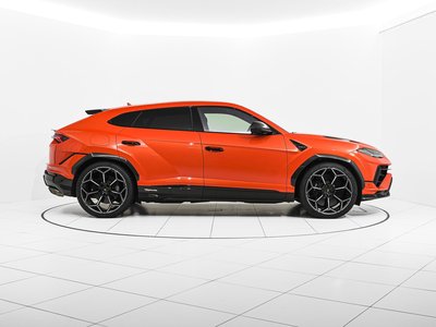 صورة 4 لـ 2025 Lamborghini URUS