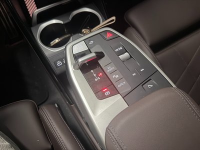 2025 BMW X1 photo 9