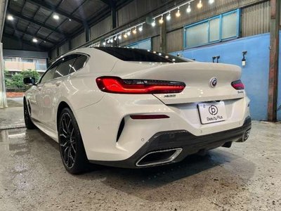 BMW BMW 8 SERIES - 8