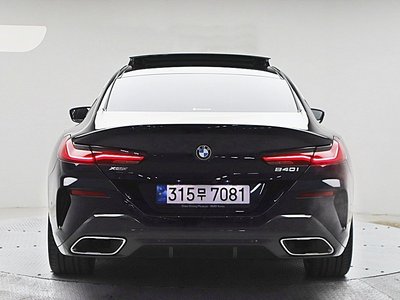 BMW 8 SERIES - 3