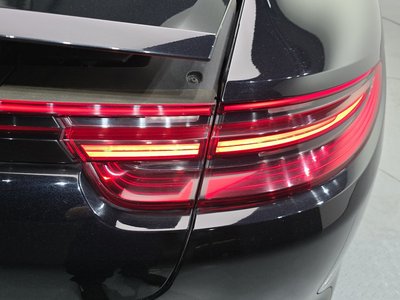 صورة 10 لـ 2020 Porsche PANAMERA