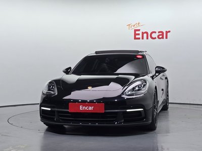 صورة 2 لـ 2020 Porsche PANAMERA