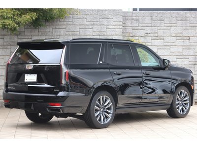 CADILLAC ESCALADE - 2