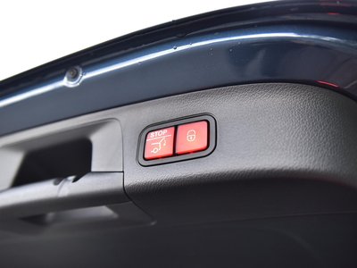 2022 Mercedes-BENZ GLA AMG — миниатюра 40
